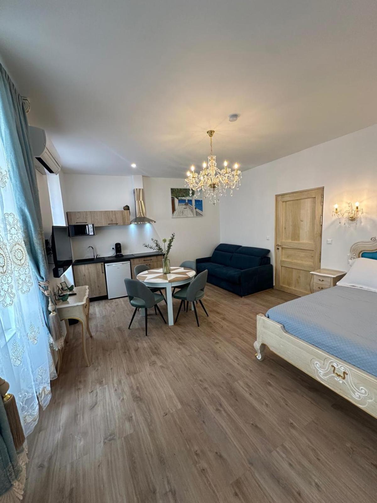 Appartement Du Cloitre 1Er ナルボンヌ エクステリア 写真
